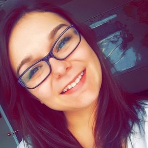 Meet your Posher, Alix